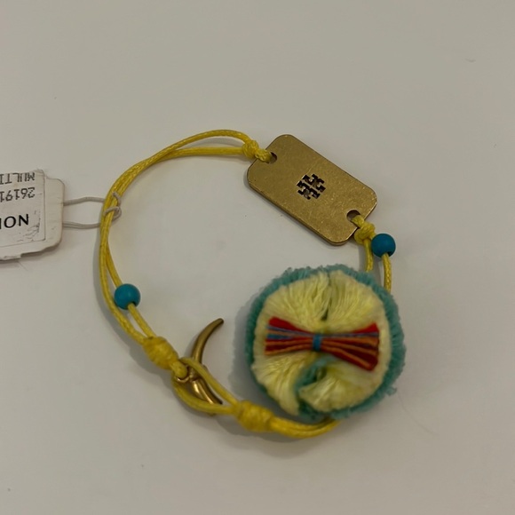 Authentic TORY BURCH Logo Charm Thread Bracelet.  Style# 11165820 - Picture 2 of 7